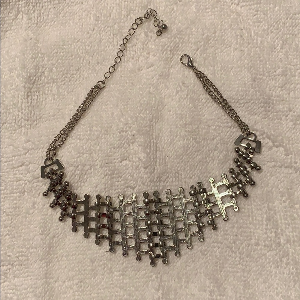 Choker - Picture 2 of 3